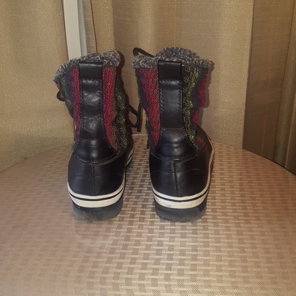 Calebrity Pink Artic Boots for Women - Picture 3 of 5